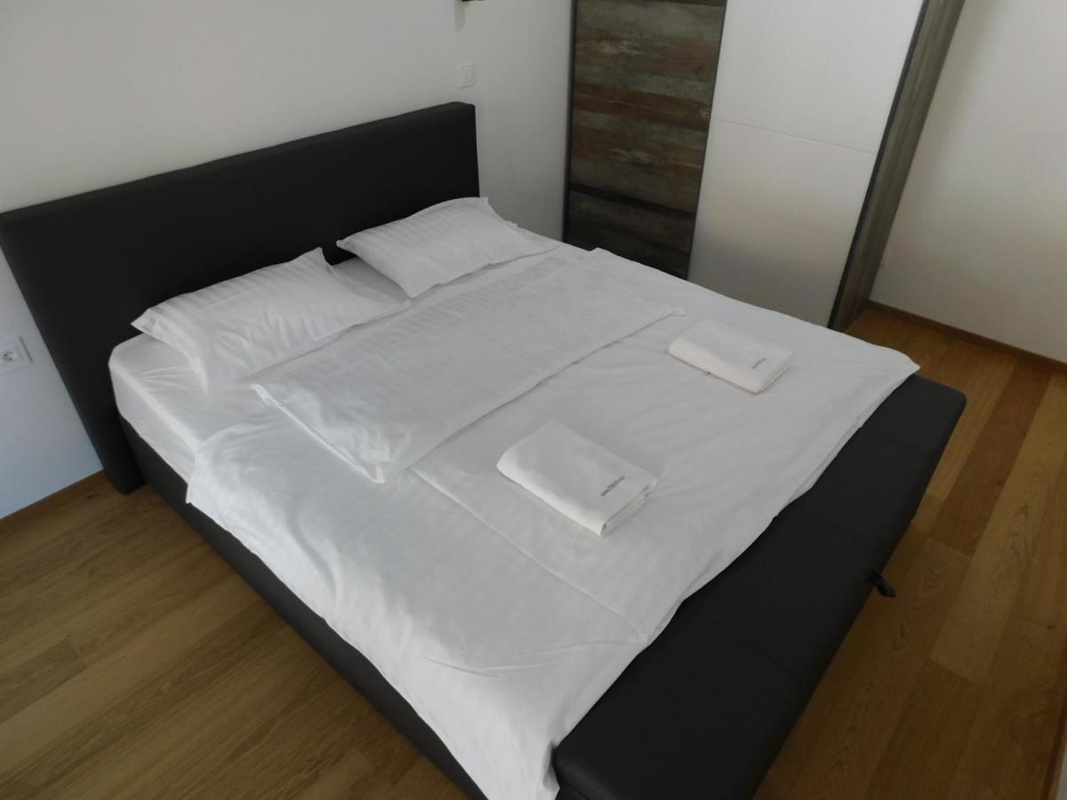 Ideal Ljubljana Homebase Екстериор снимка